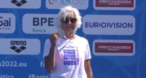 monica-coro-record-europeo-200-rana-europei-master-nuoto-roma