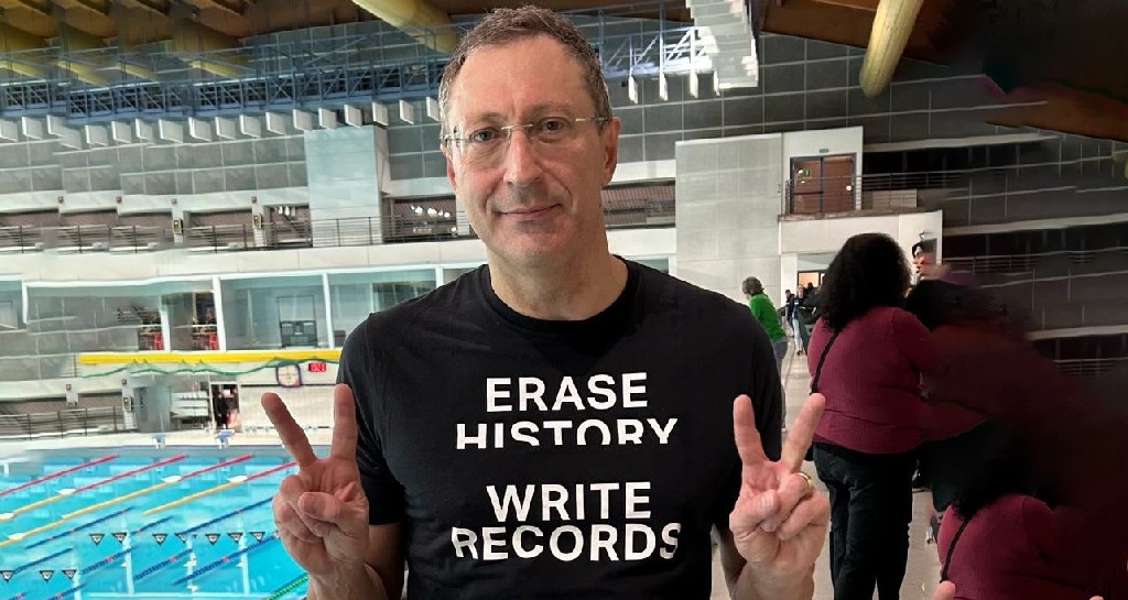 carlo-travaini-mondiali-masters-nuoto-doha-2024-tempi-limite