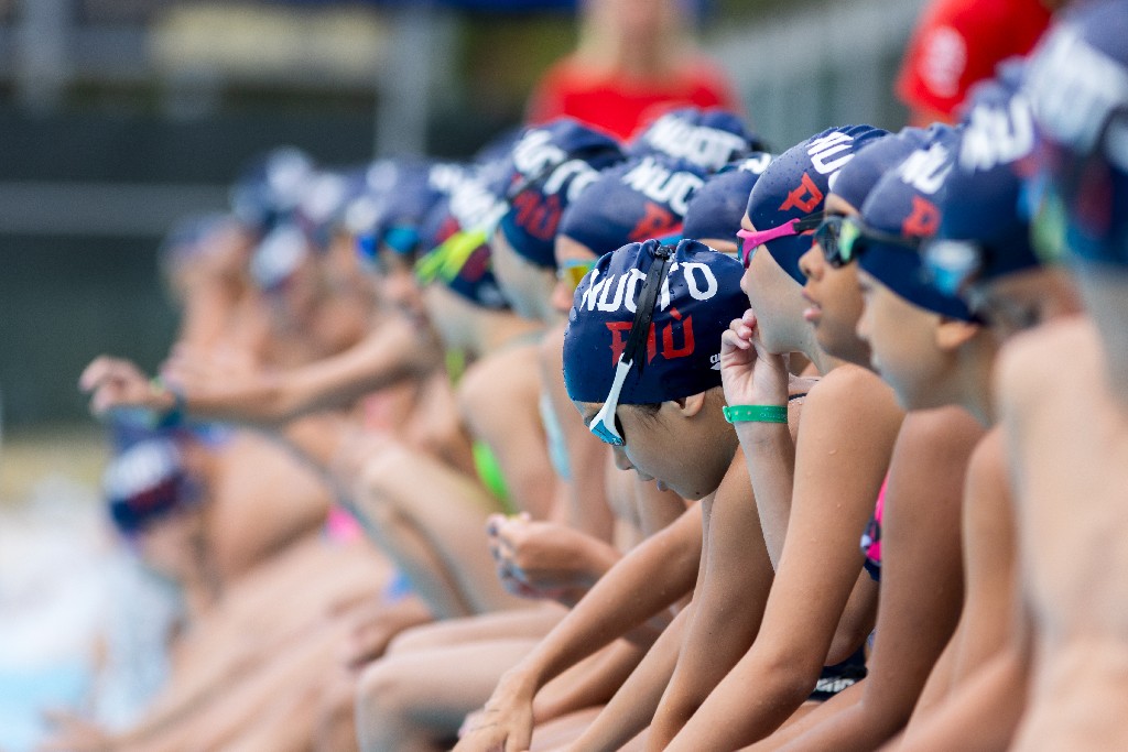 genitori-figli-camp-nuoto-ragazzi