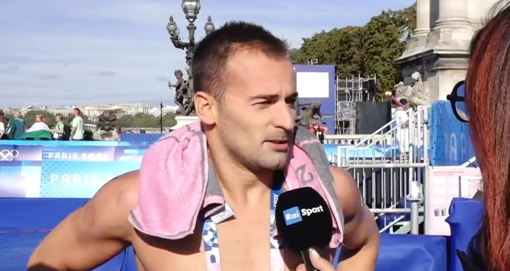 mimmo-acerenza-olimpiadi-nuoto-fondo-10-km-parigi-fiume-senna