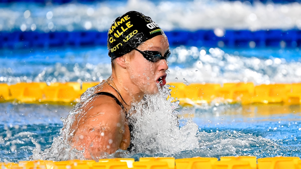 anita-bottazzo-simone-cerasuolo-assoluti-nuoto-riccione