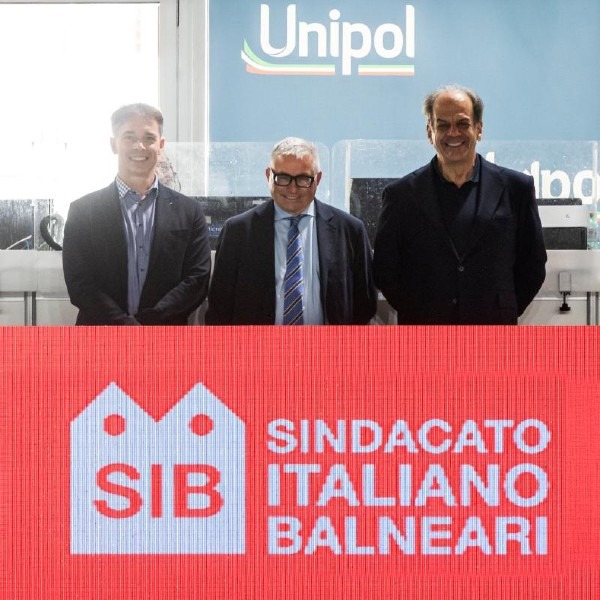 spiagge-sicure-fin-sara-curtis-record-italiano-nuoto-assoluti-2025-risultati